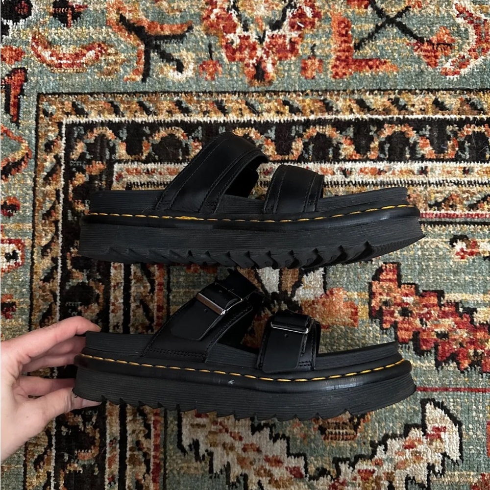Doc Martens MYLES BRANDO LEATHER BUCKLE SLIDE SANDAL size 9